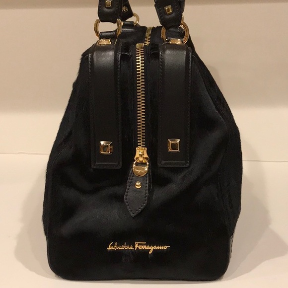 Salvatore Ferragamo Handbag - Picture 2 of 7